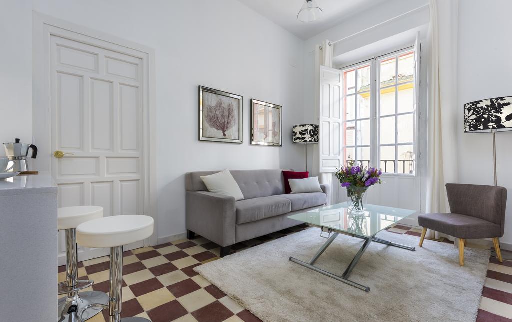 Genteel Home Galera Séville Extérieur photo