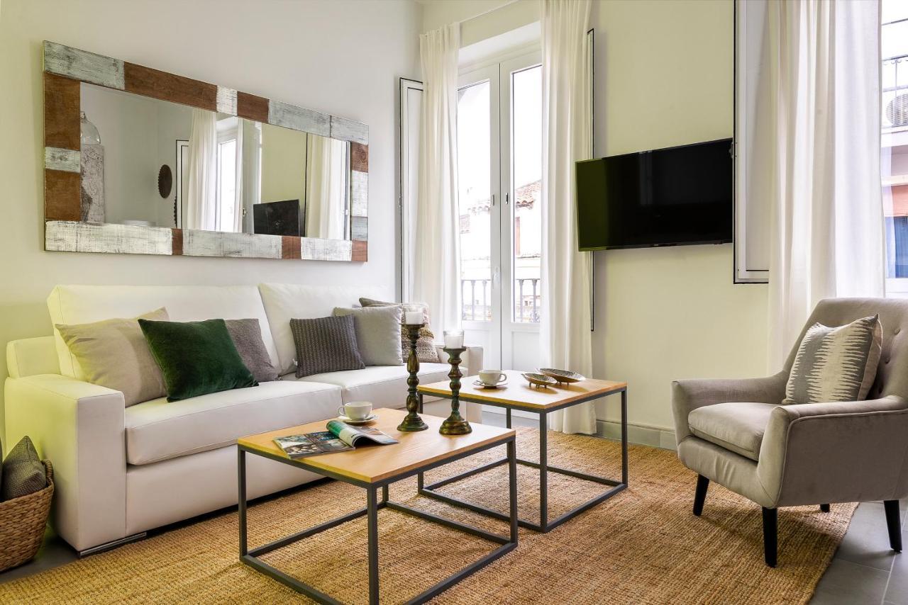 Genteel Home Galera Séville Extérieur photo